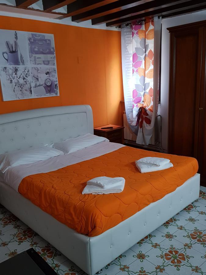Ca' Del Sol Venezia Bed & Breakfast Exterior foto