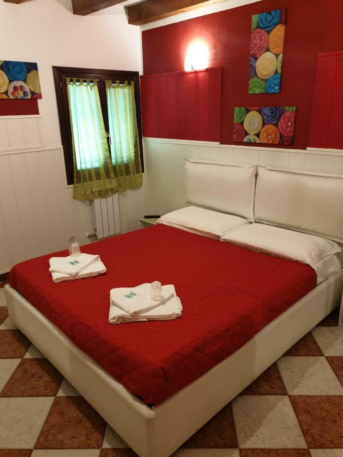 Ca' Del Sol Venezia Bed & Breakfast Exterior foto